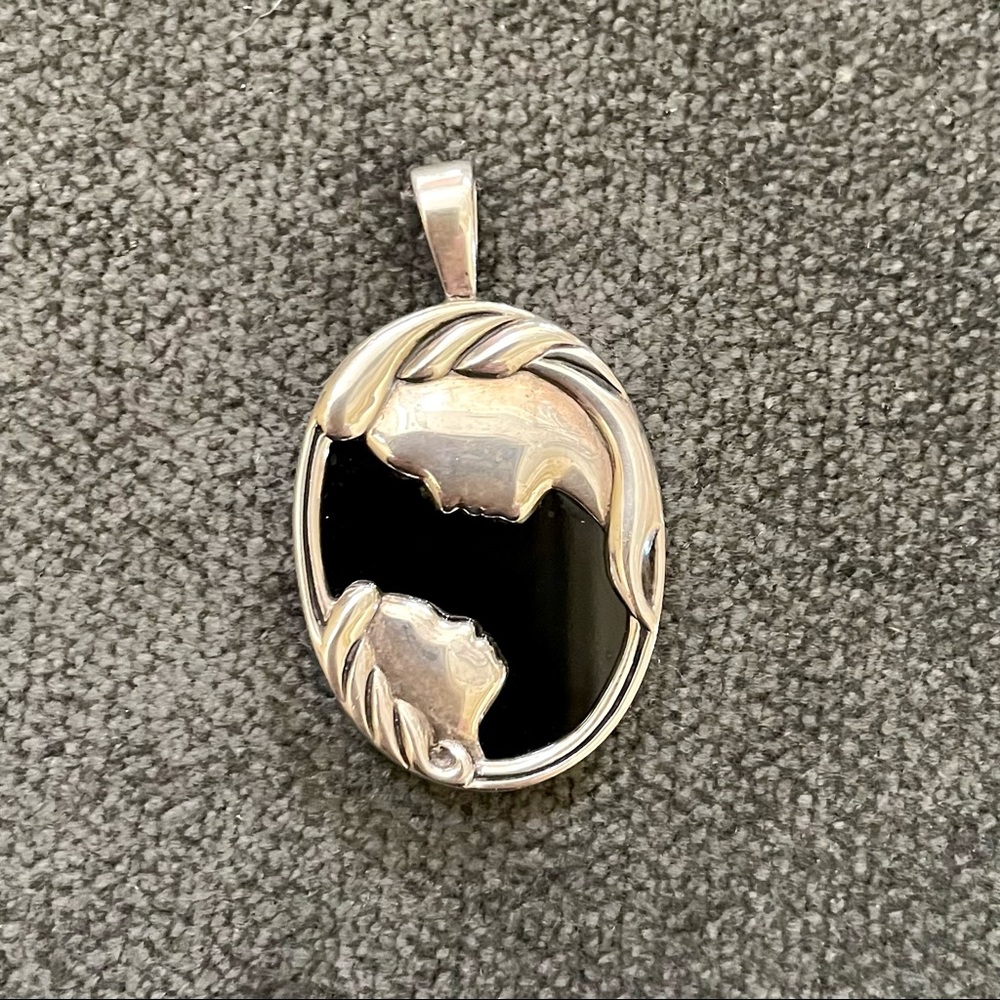 Black Onyx and Sterling Mother and Child Pendant - Picture 7 of 8